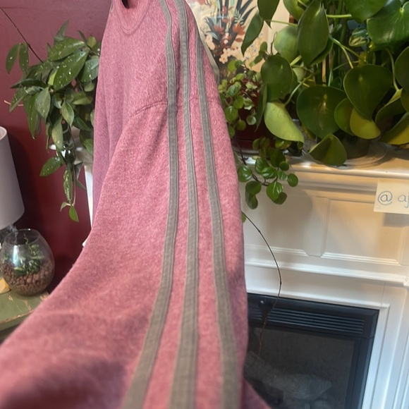 Adidas Shirt Mens Large Red 3 Stripes Long Sleeve Crew Neck Pullover - Picture 3 of 5